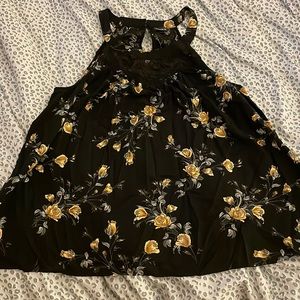 Torrid trapeze floral tank size 1